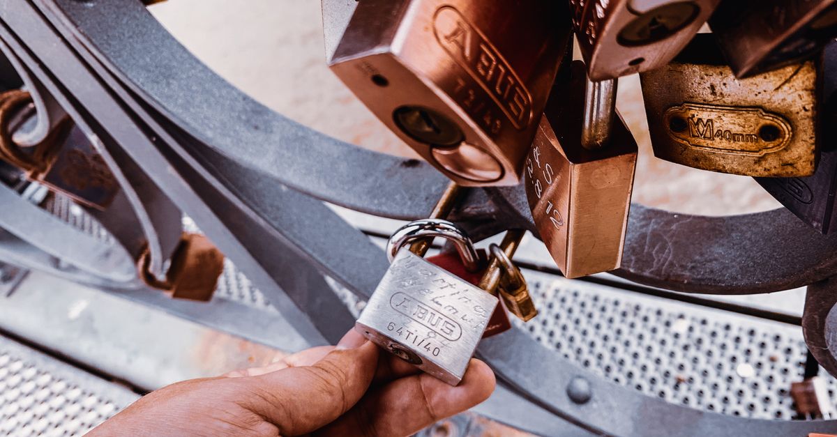 locksmith tools keys — Yonkers Pro Locksmith
